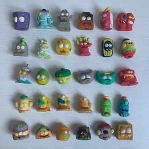 Grossery Gang Lot of 30 Figures Mixed Series - #3